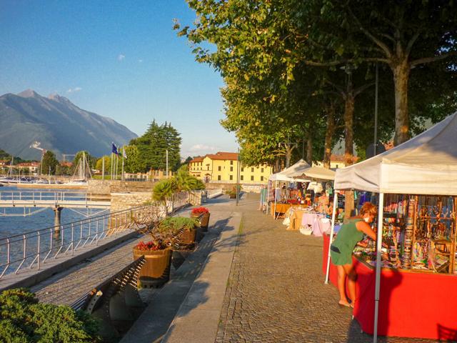 Markt in Colico am Comer See