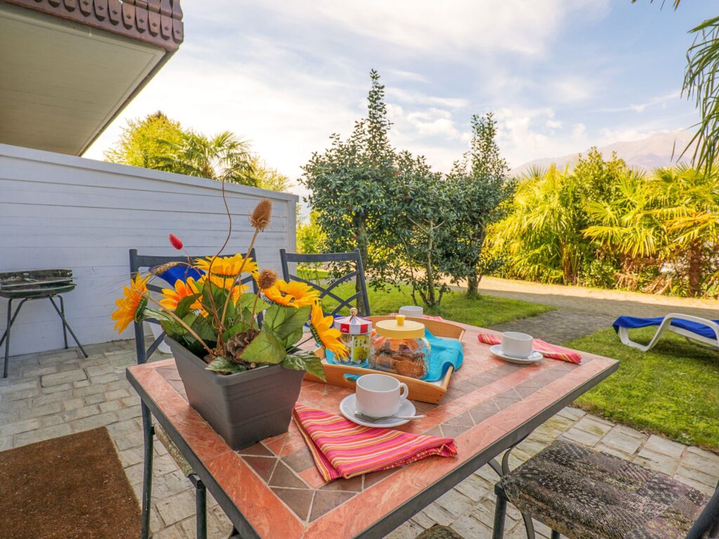 Carlo A Ferienwohnung mit Garten (EG) - 0