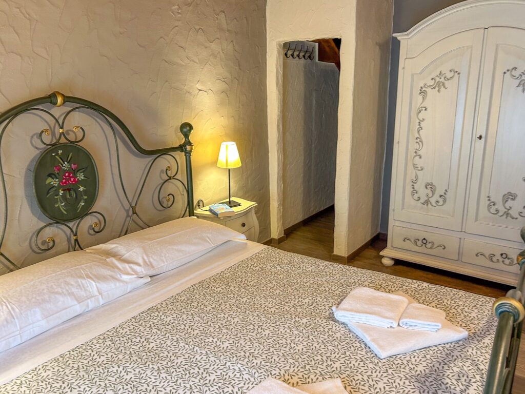 Borgo Erbiola Viola - 8