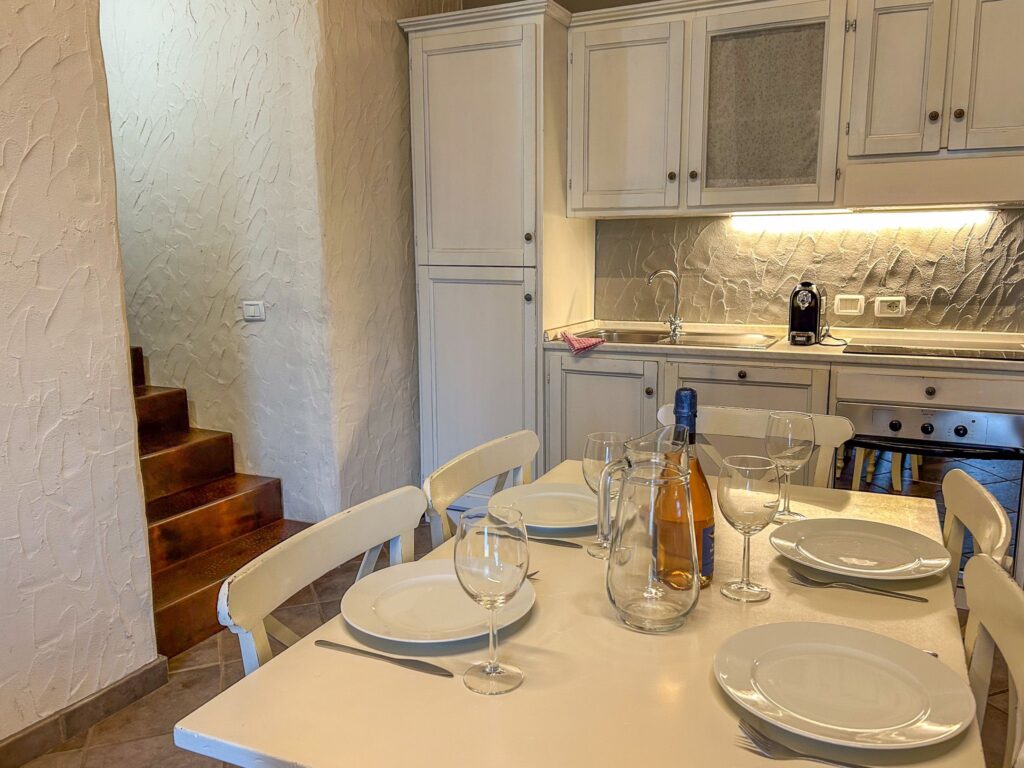 Borgo Erbiola Viola - 6