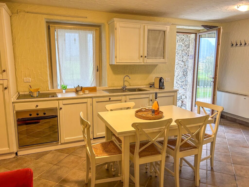 Borgo Erbiola Giglio - 4