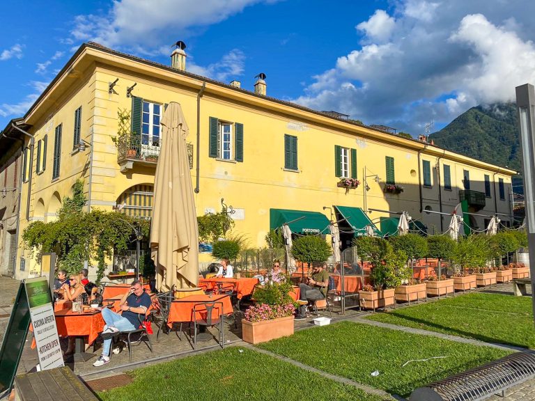 9.-Restaurants-und-Cafes-2