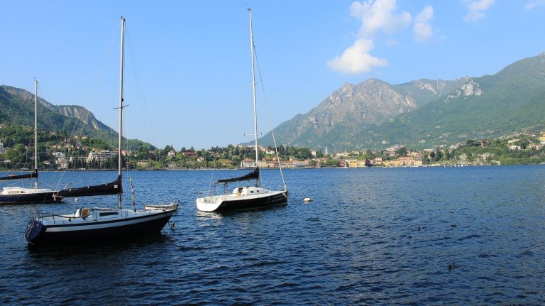 K1600_11.-Lecco-Boote
