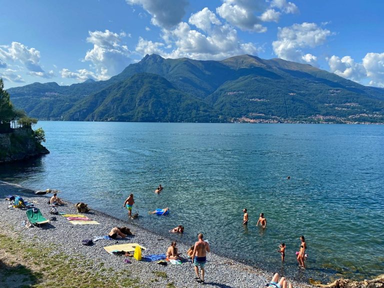 Schwimmen am Comer See