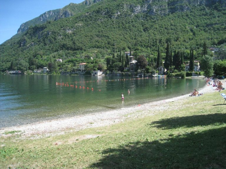 K1600_9.-Mandello-Strand