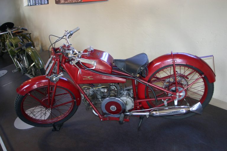 motoguzzi_05