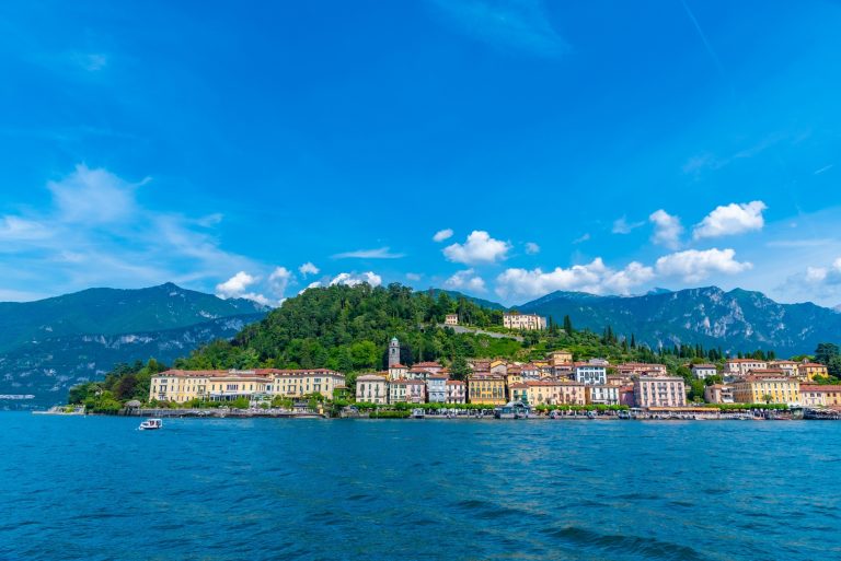 shutterstock_2234127427