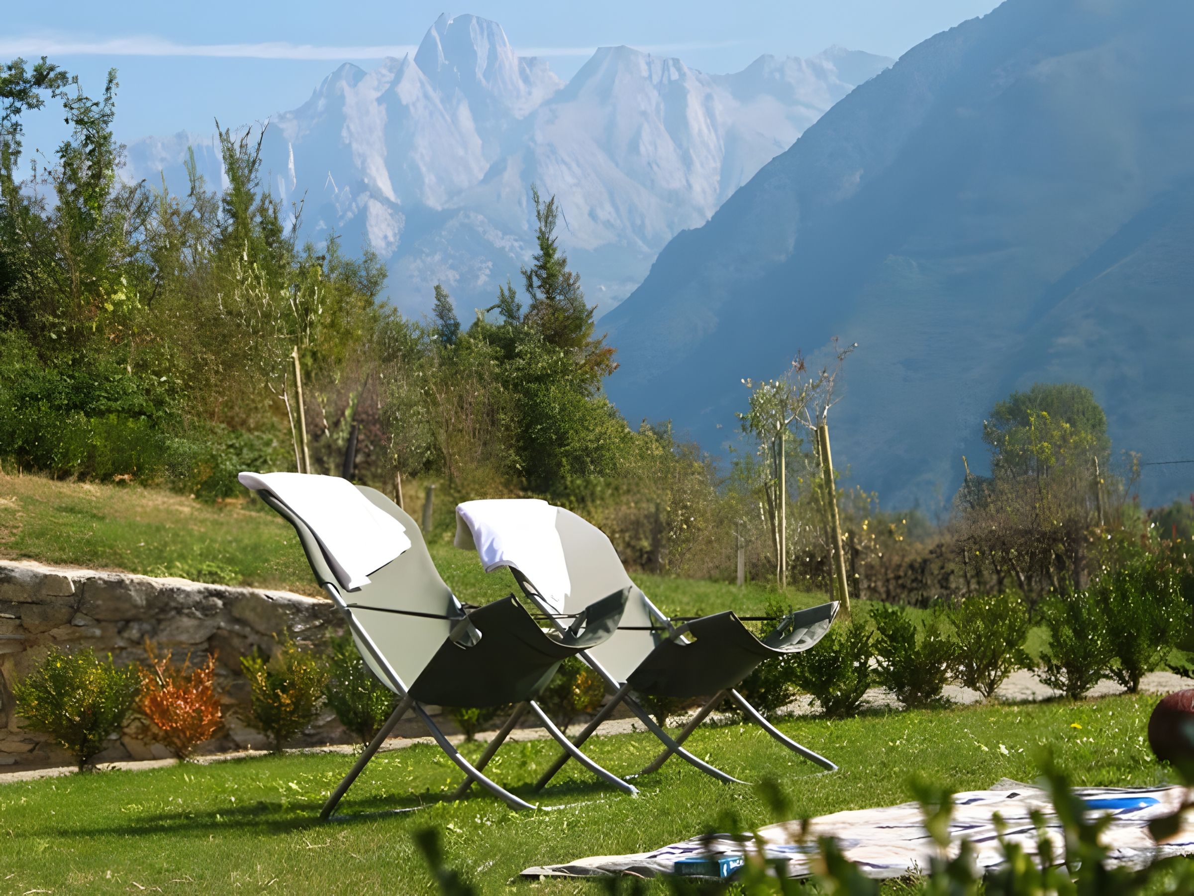Garten einer Ferienunterkunft am Comer See