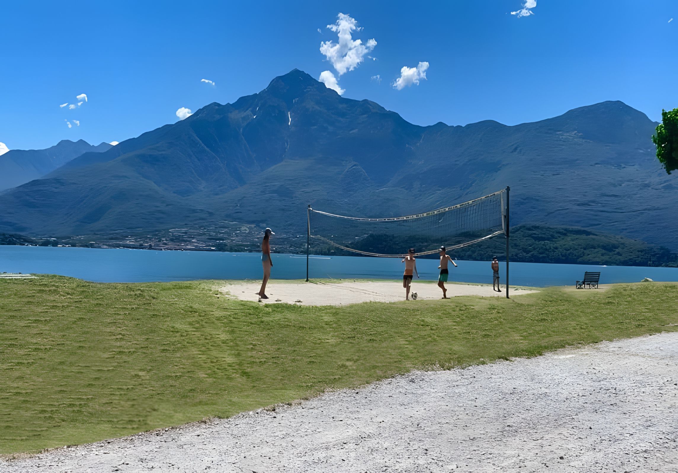 Beach-Volleyball am Comer See