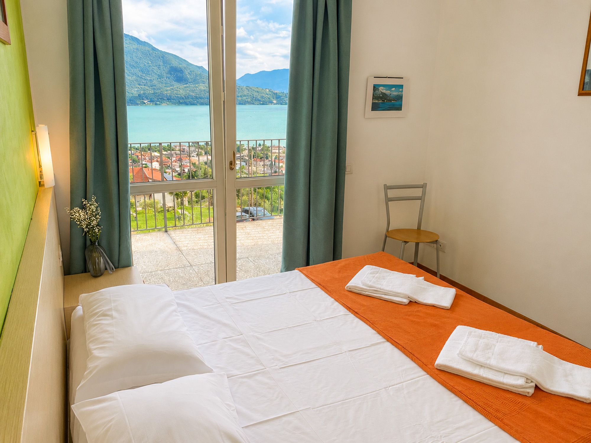 Schlafzimmer in Ferienwohnung am Comer See