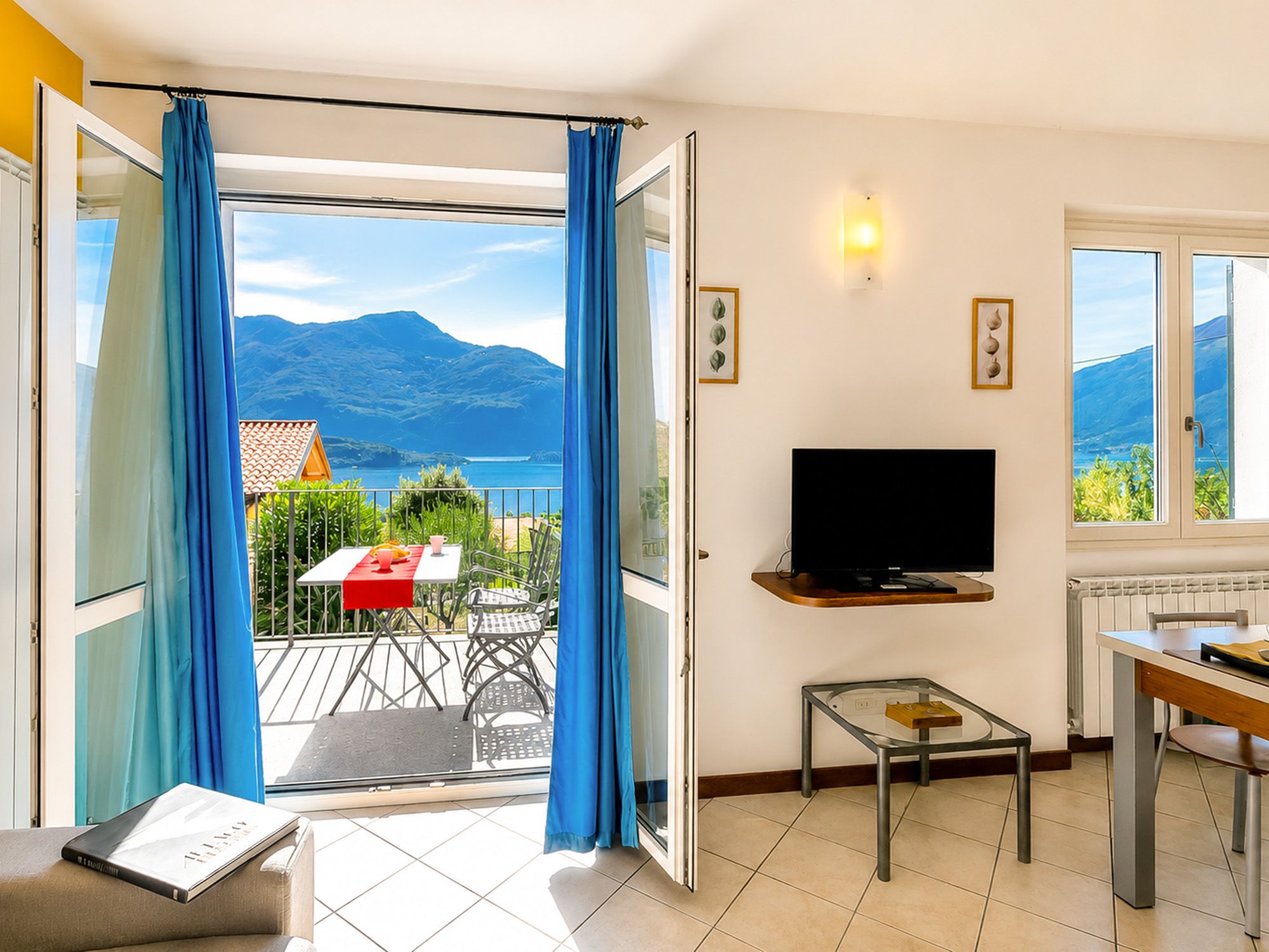 Balkon zu Ferienwohnung am Comer See